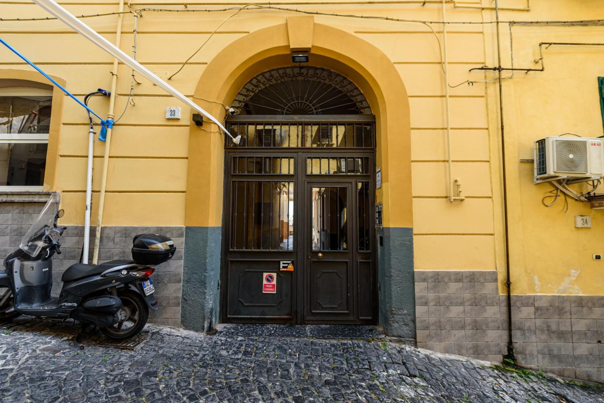 Апартаменты Casa Rega Неаполь Экстерьер фото